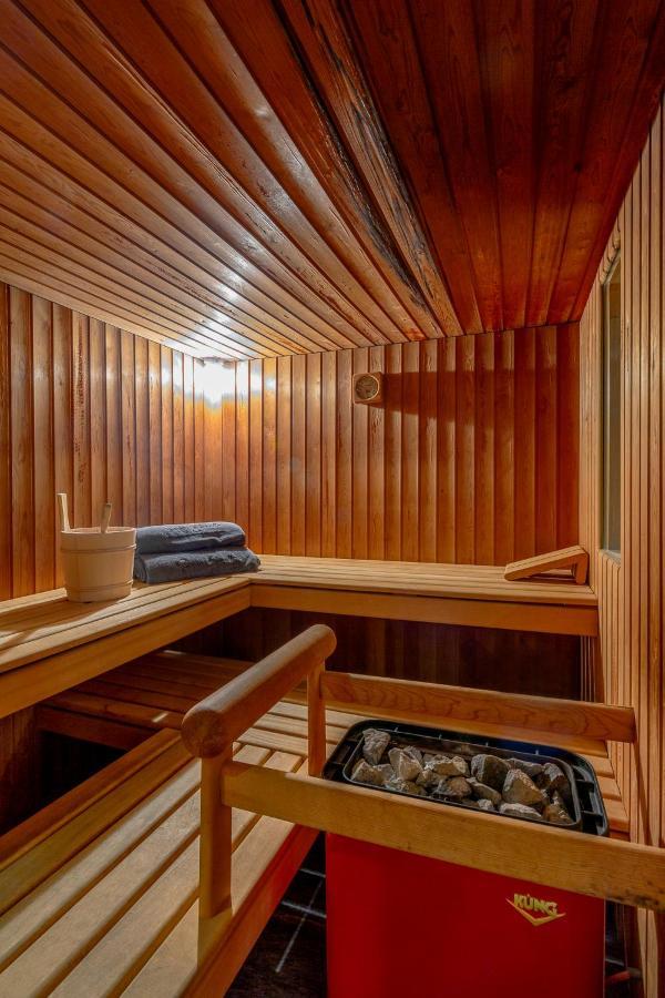 Sasso Boretto, Luxury Holiday Apartments Ascona Exterior foto